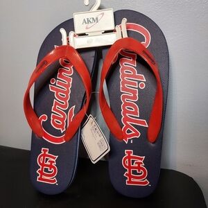 NWT Cardinals Flip-Flops Unisex Size 7-8 Medium
